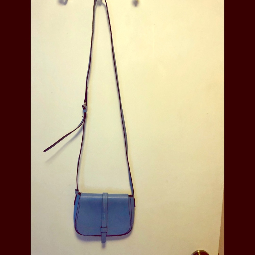 Gap purse